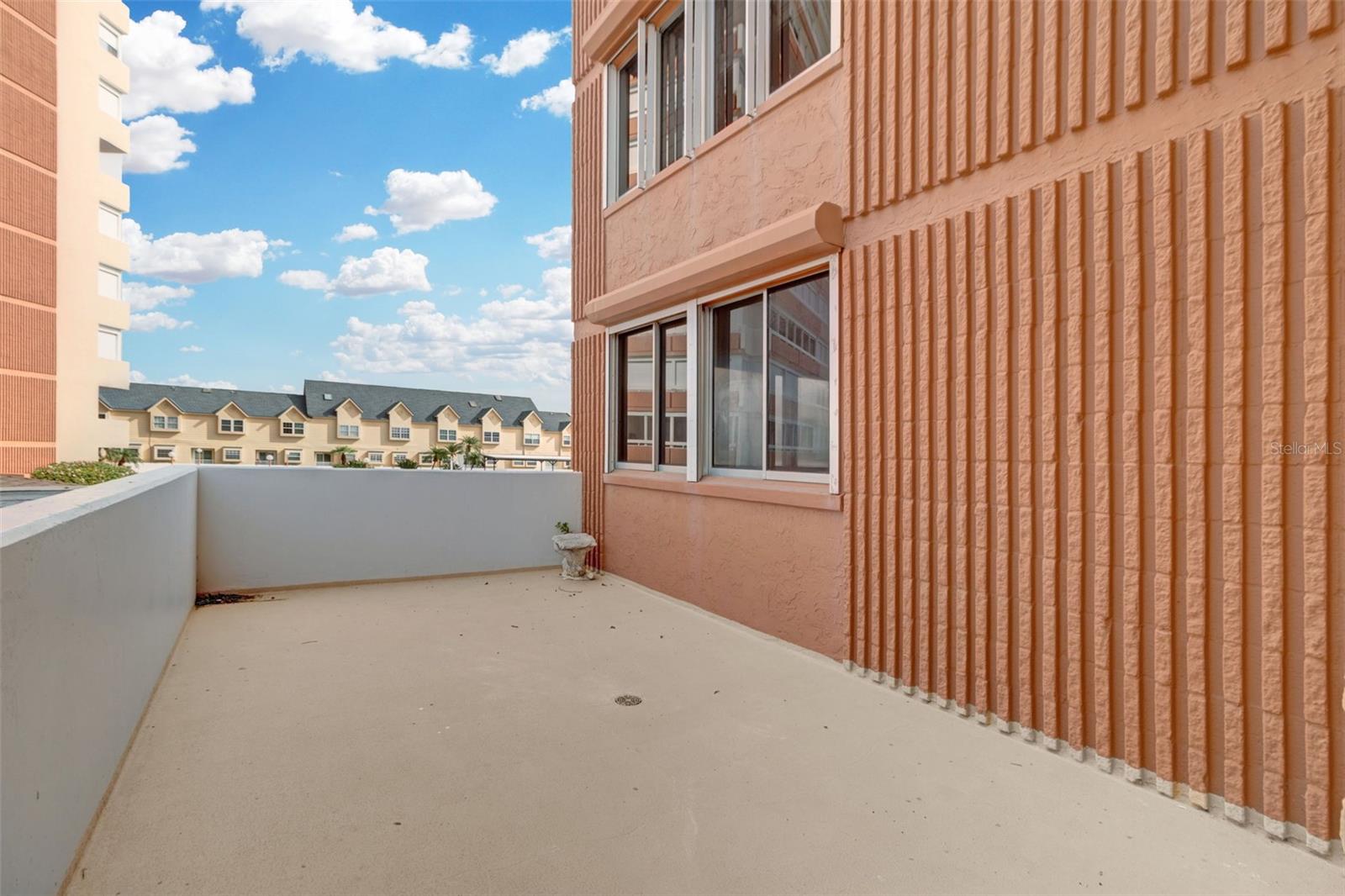 REDINGTON TOWERS BLDG 2 CONDO - Residential Lease