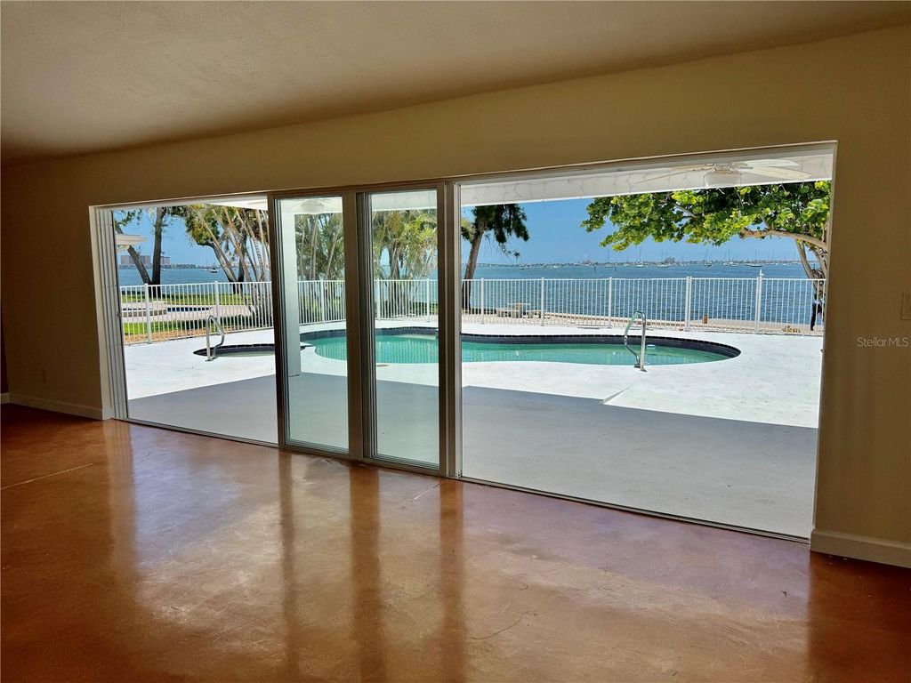 Photo of 4749 Baywood Point Drive S, Gulfport, FL 33711 (MLS # TB8394541)