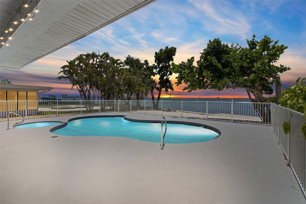 Photo of 4749 Baywood Point Drive S, Gulfport, FL 33711 (MLS # TB8394541)