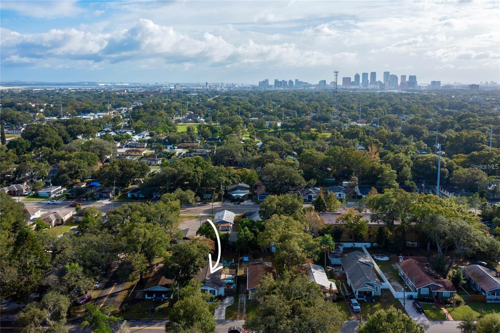 THOMAS D L SUB - Residential Lease