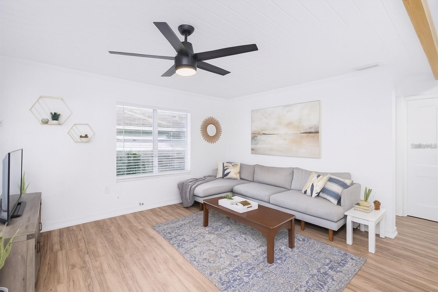 THOMAS D L SUB - Residential Lease