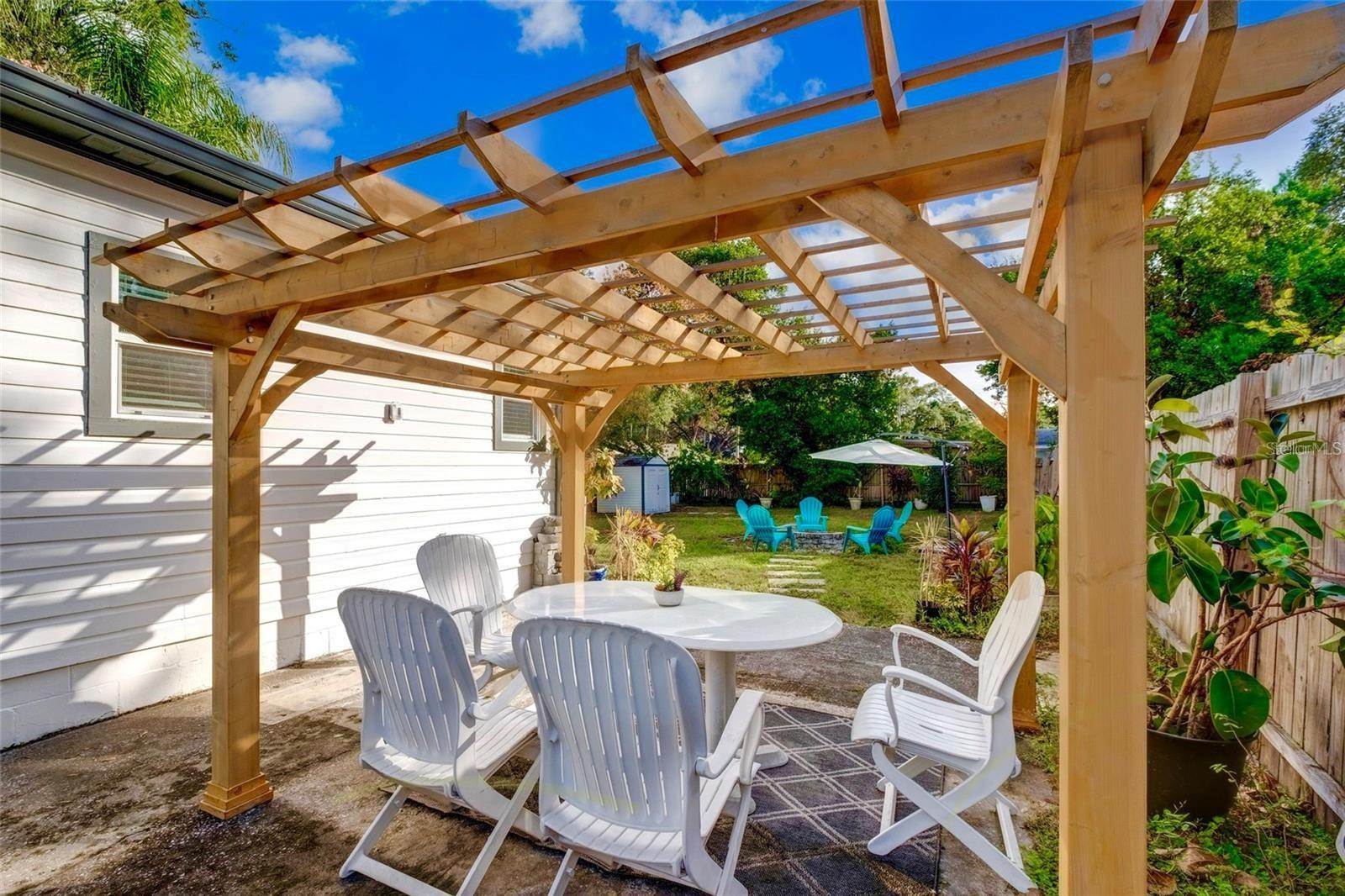 THOMAS D L SUB - Residential Lease