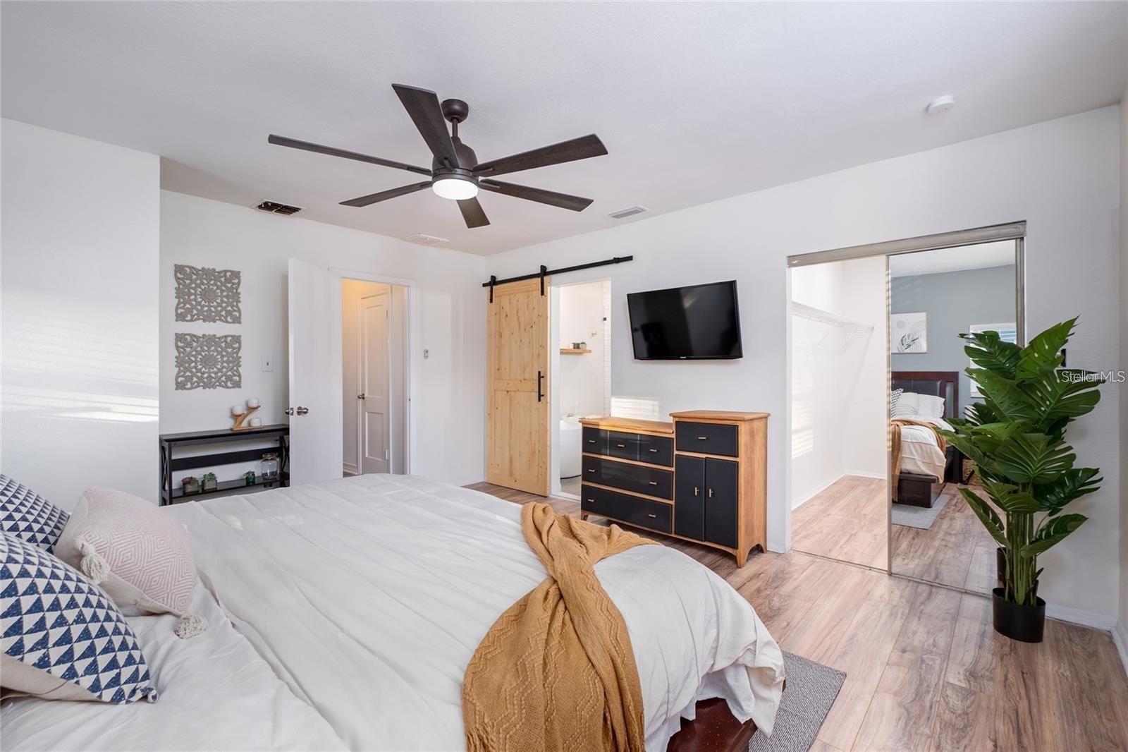 THOMAS D L SUB - Residential Lease