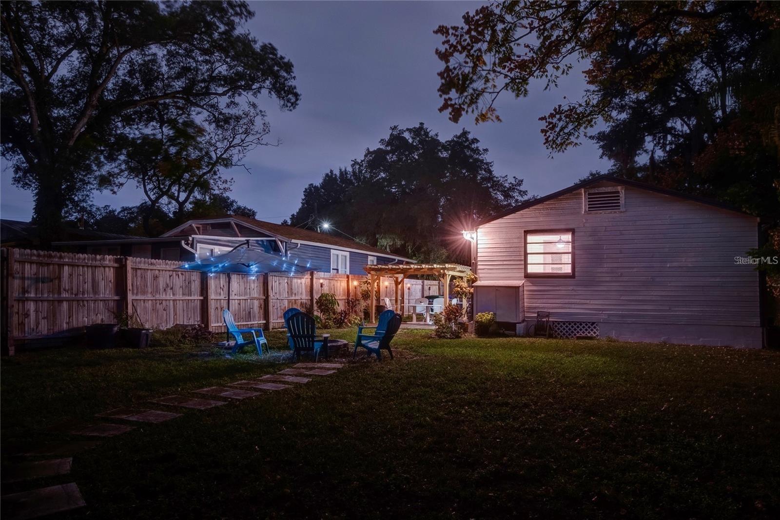 THOMAS D L SUB - Residential Lease