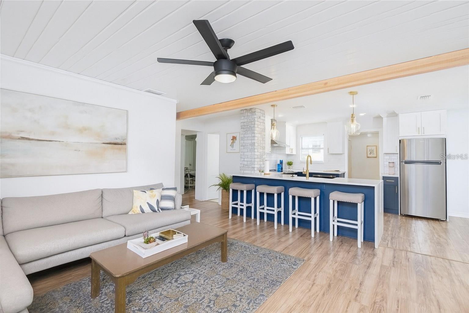 THOMAS D L SUB - Residential Lease