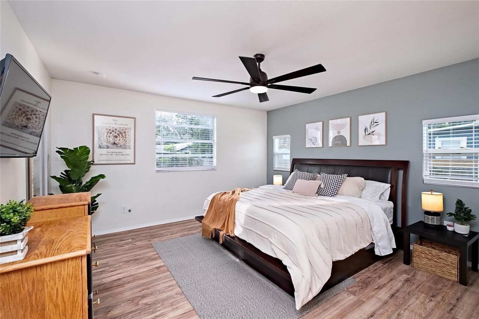 THOMAS D L SUB - Residential Lease