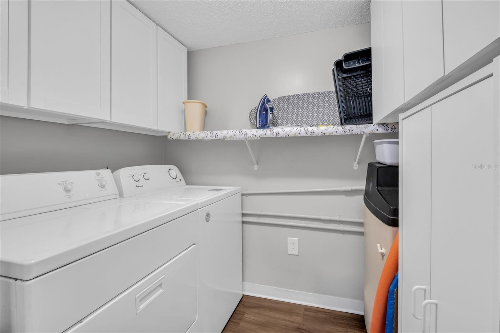 PINE RIDGE AT PALM HARBOR - Residential Lease
