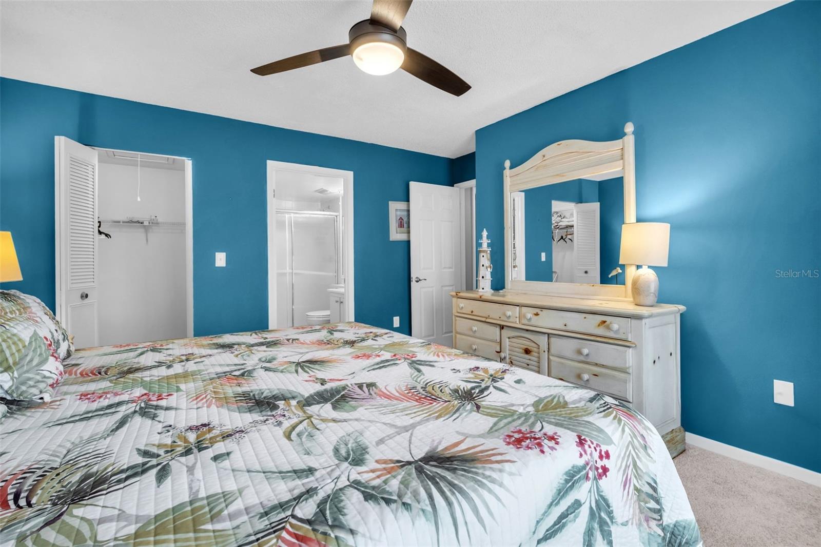 PINE RIDGE AT PALM HARBOR - Residential Lease
