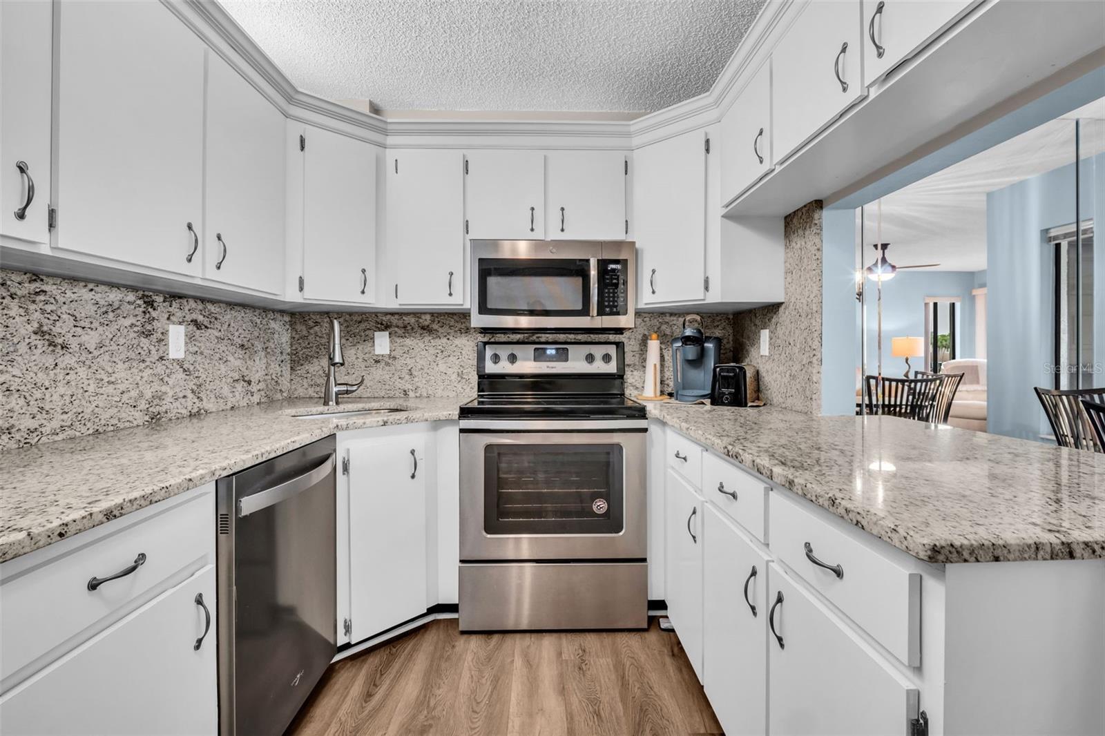 PINE RIDGE AT PALM HARBOR - Residential Lease