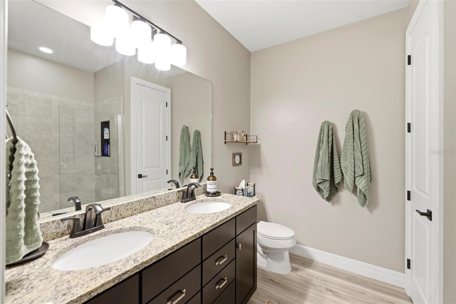 CEDAR GROVE PH 1B - Residential