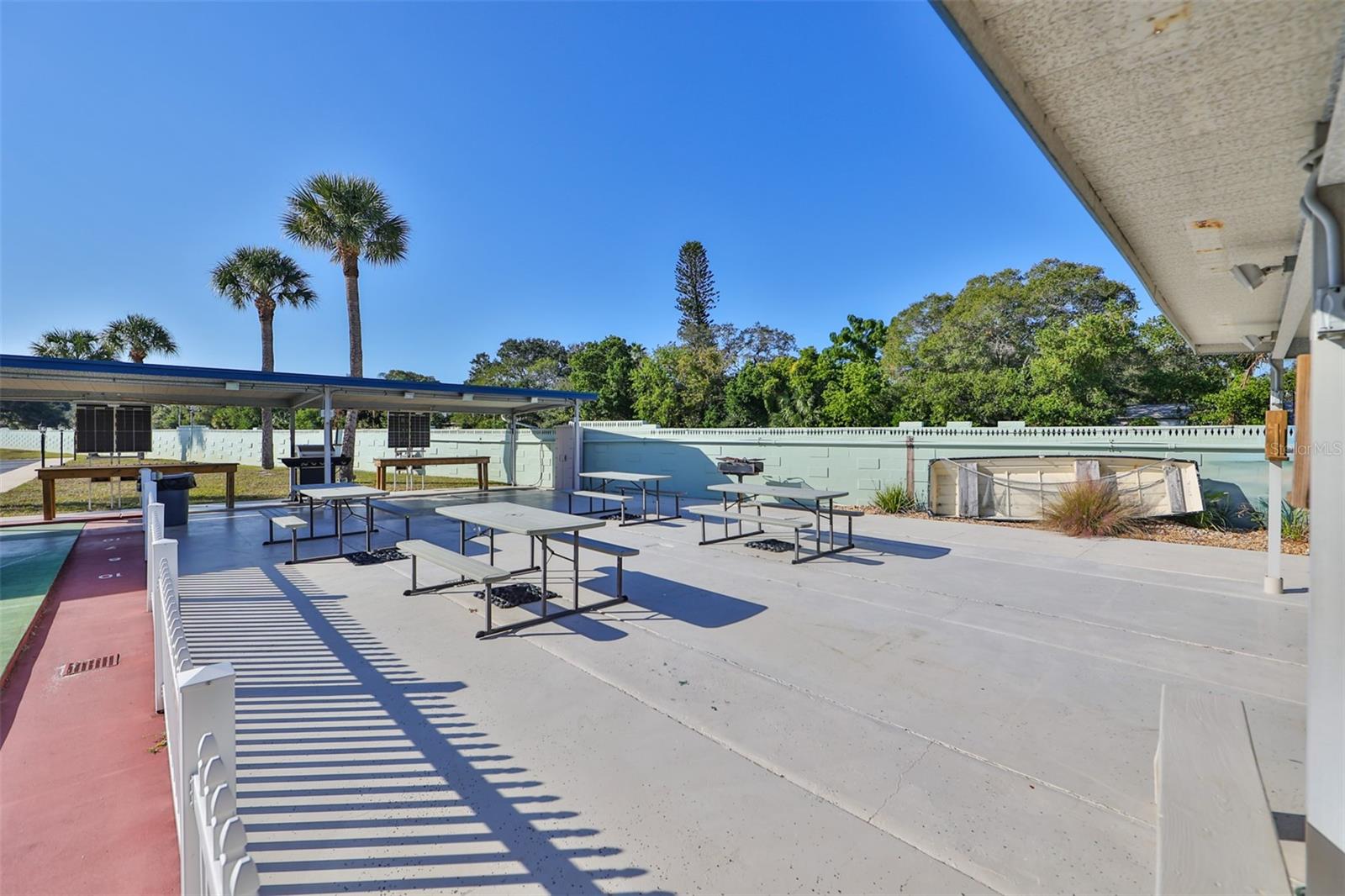 250 ROSERY ROAD NW 270