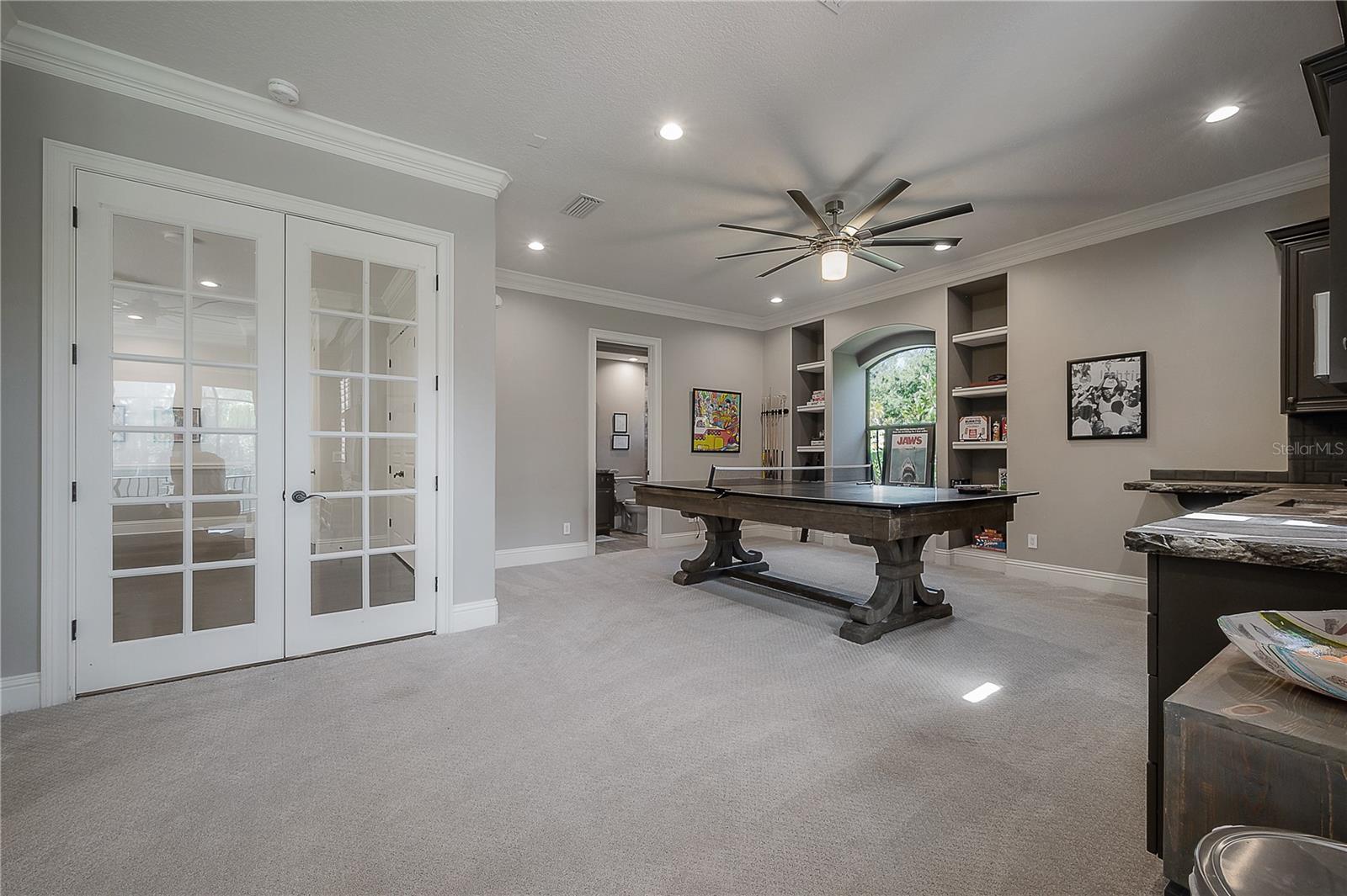 KEYSTONE SHORES ESTATES - Residential