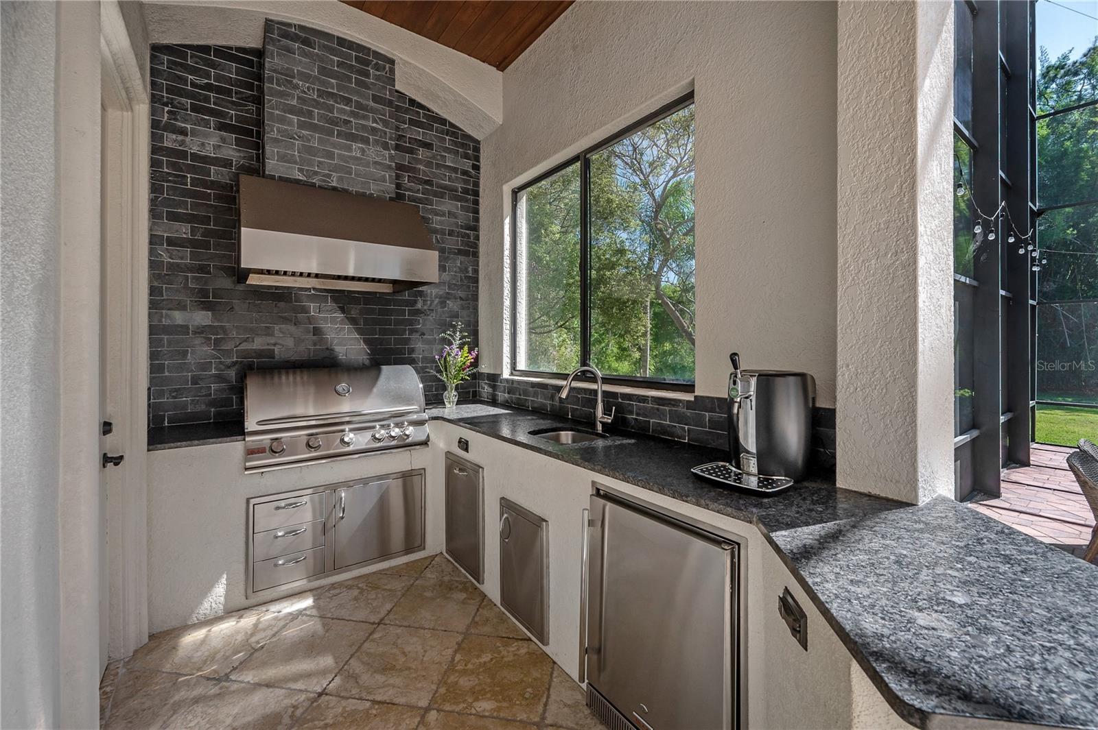 KEYSTONE SHORES ESTATES - Residential