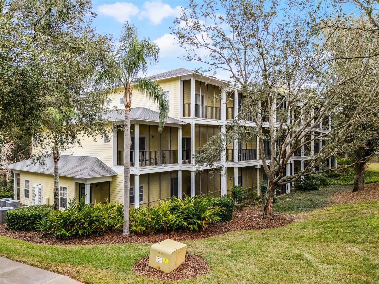 BAHAMA BAY - Residential