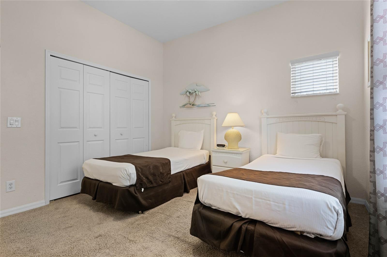 BAHAMA BAY - Residential