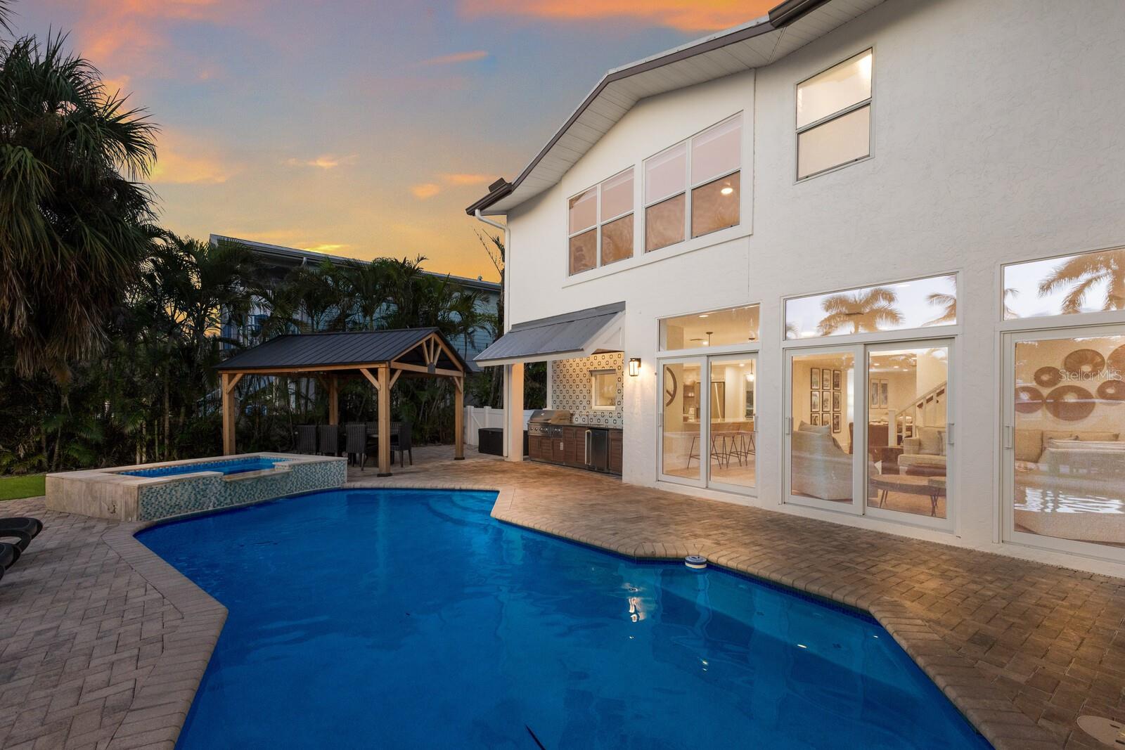 BIMINI BAY ESTATES - Residential