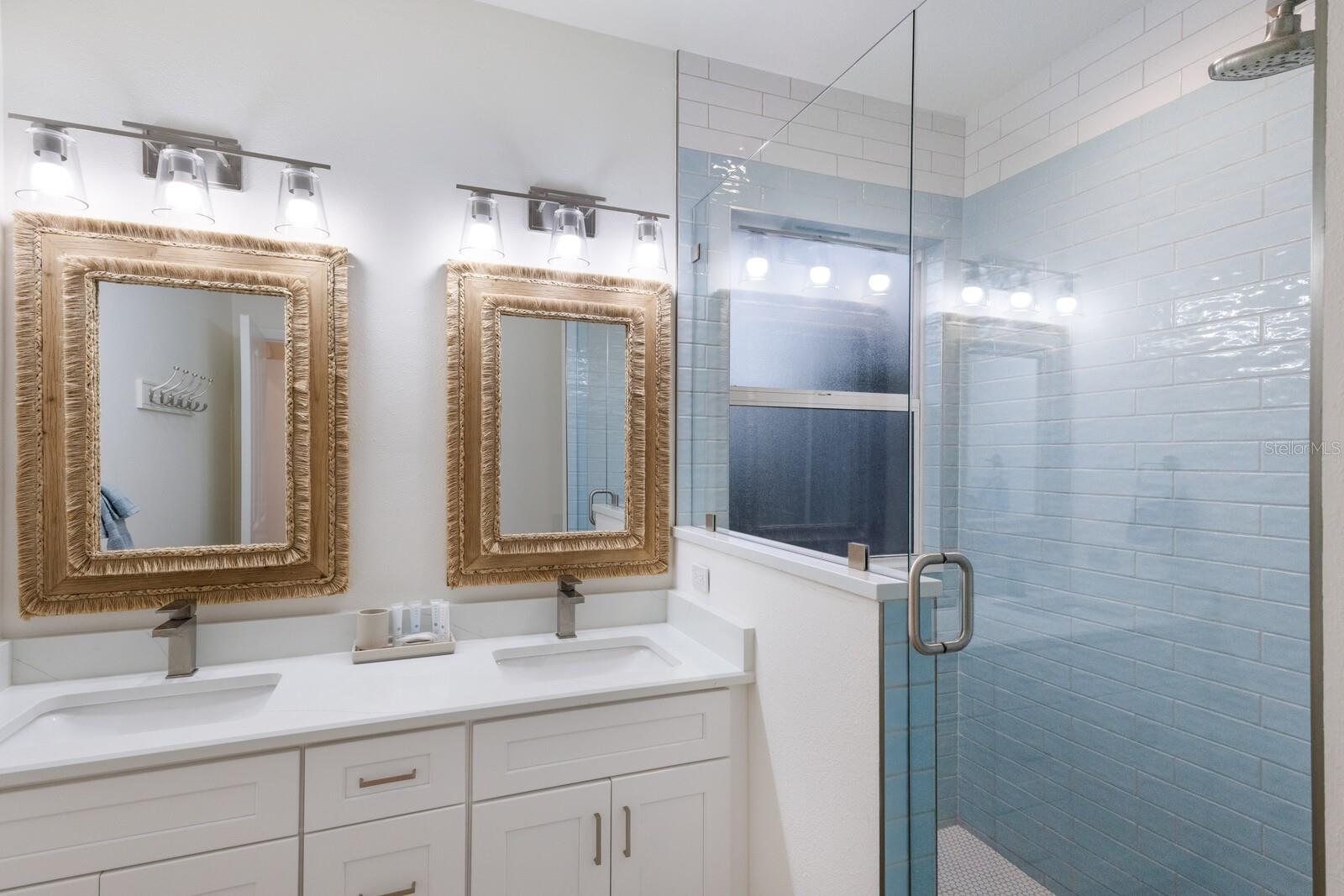 BIMINI BAY ESTATES - Residential