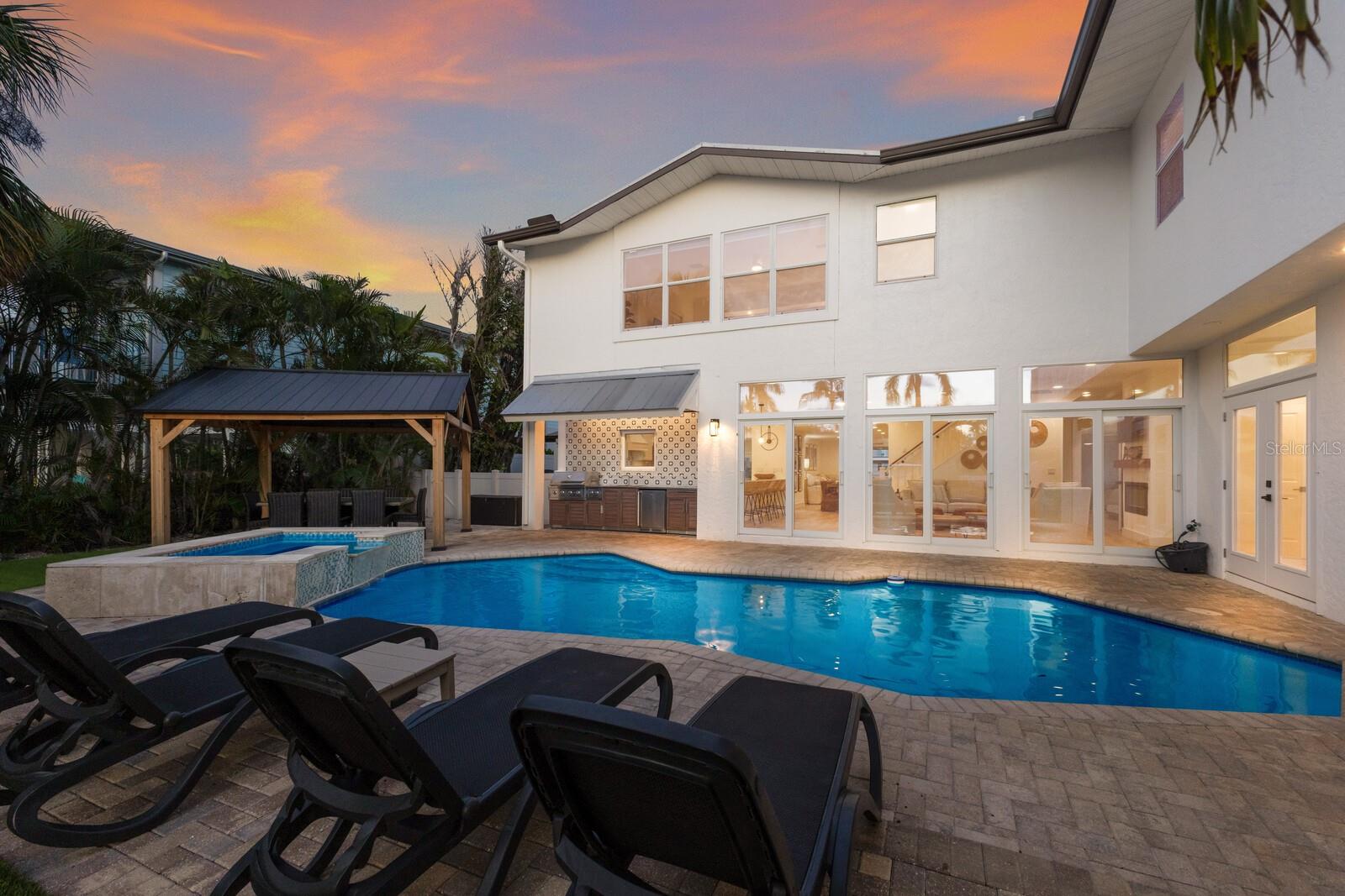 BIMINI BAY ESTATES - Residential