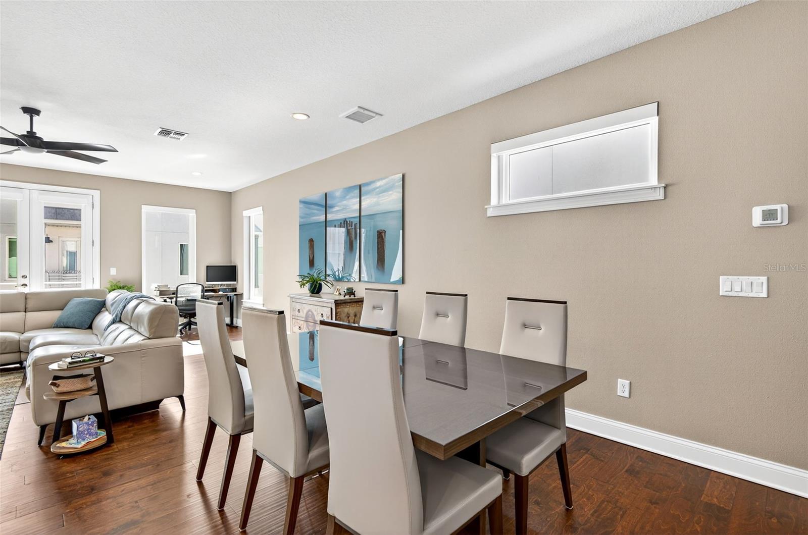 LEGACY PARK TWNHMS - Residential