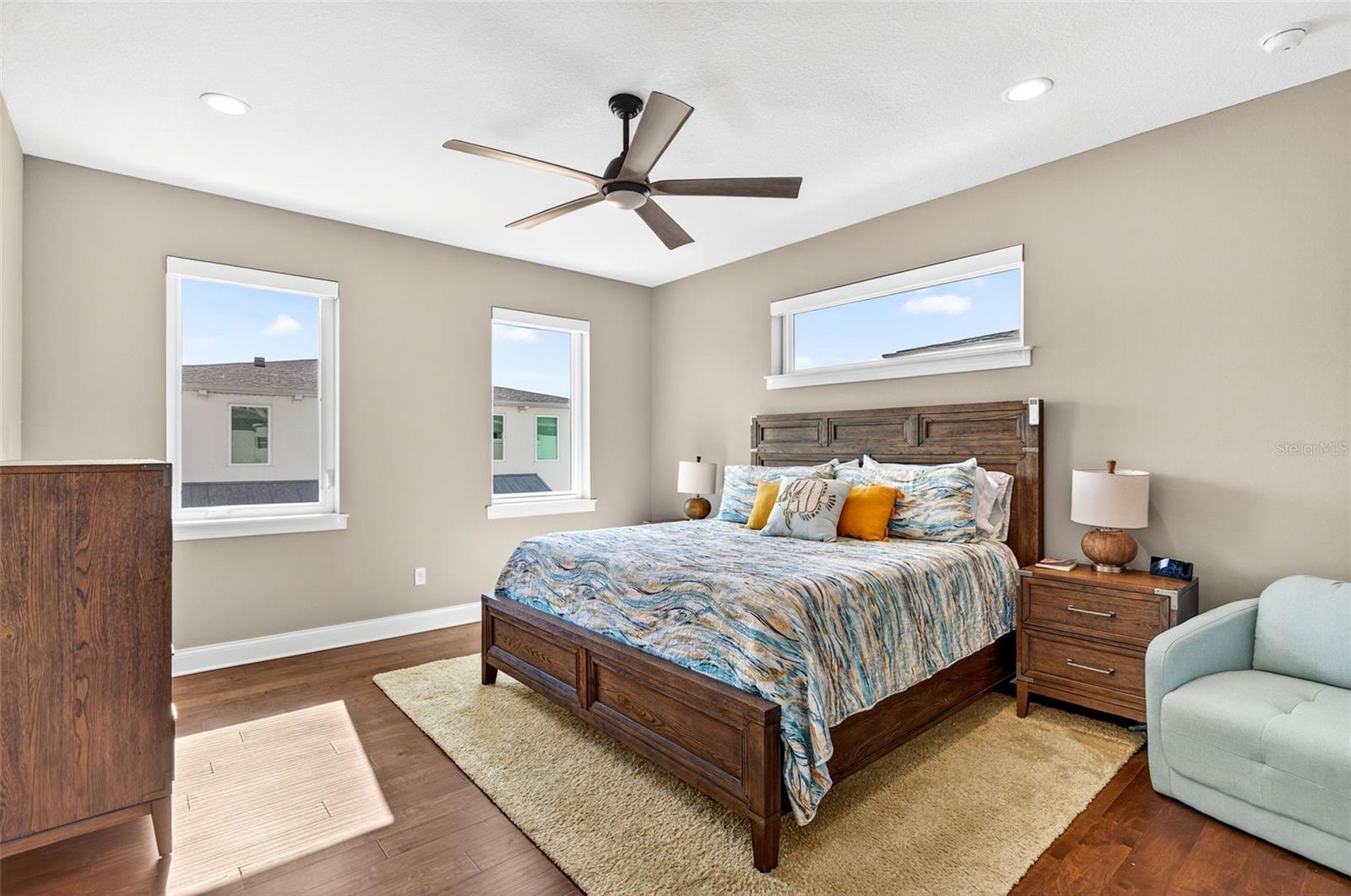 LEGACY PARK TWNHMS - Residential