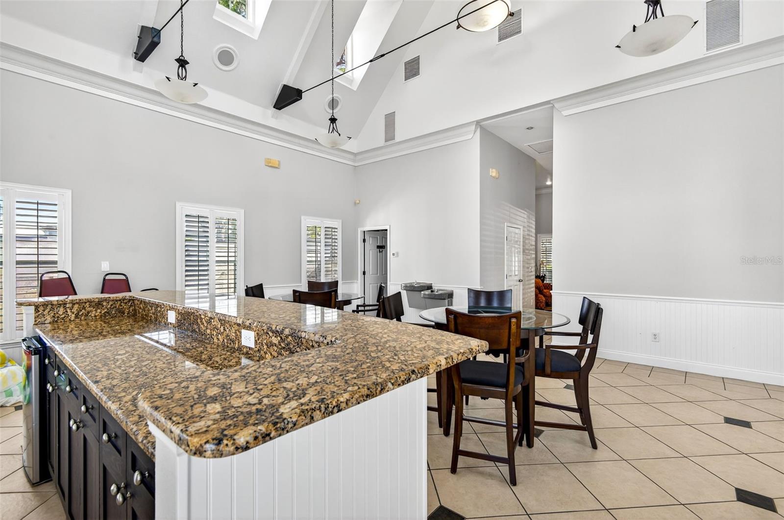 LEGACY PARK TWNHMS - Residential