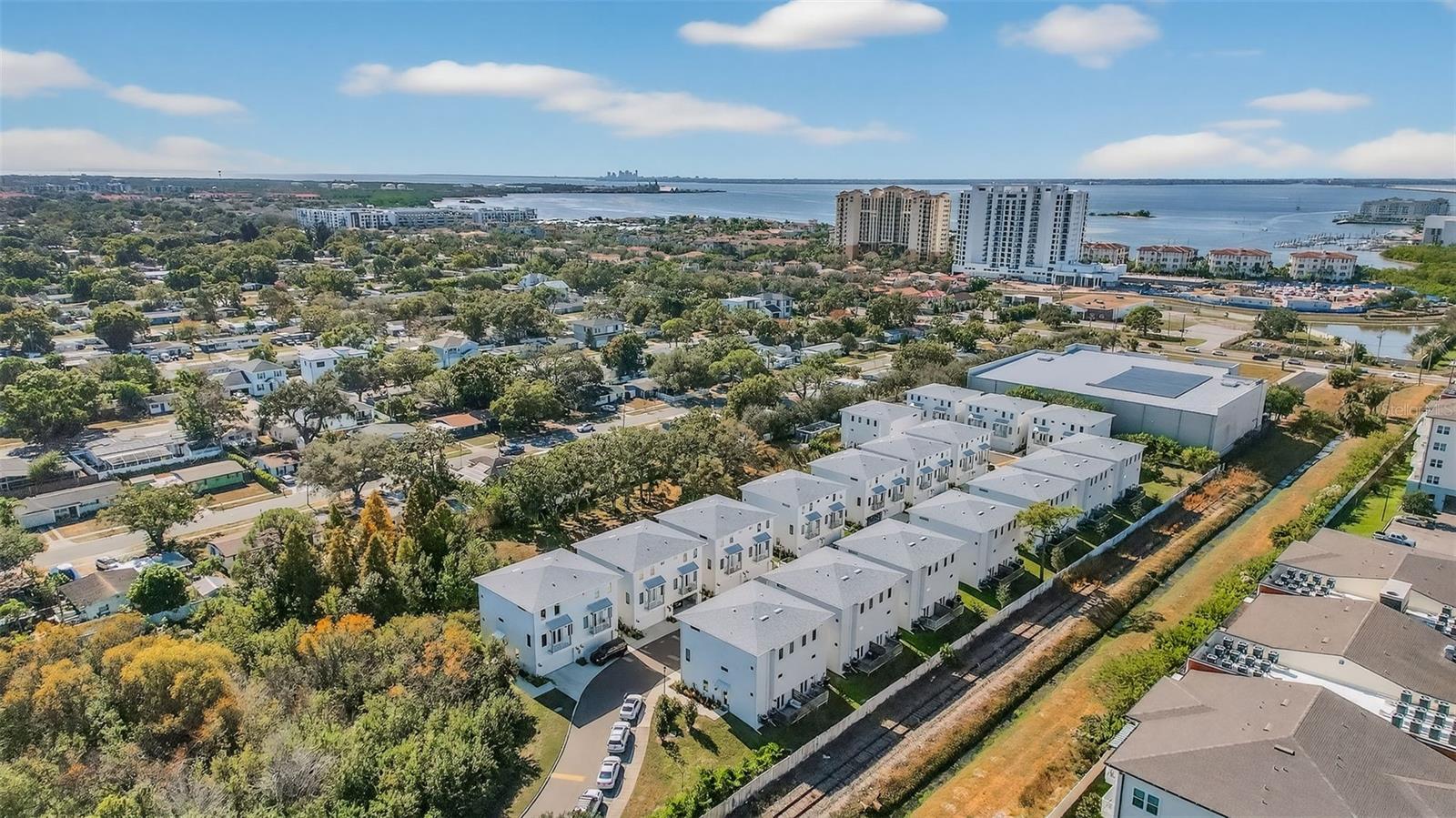 LEGACY PARK TWNHMS - Residential