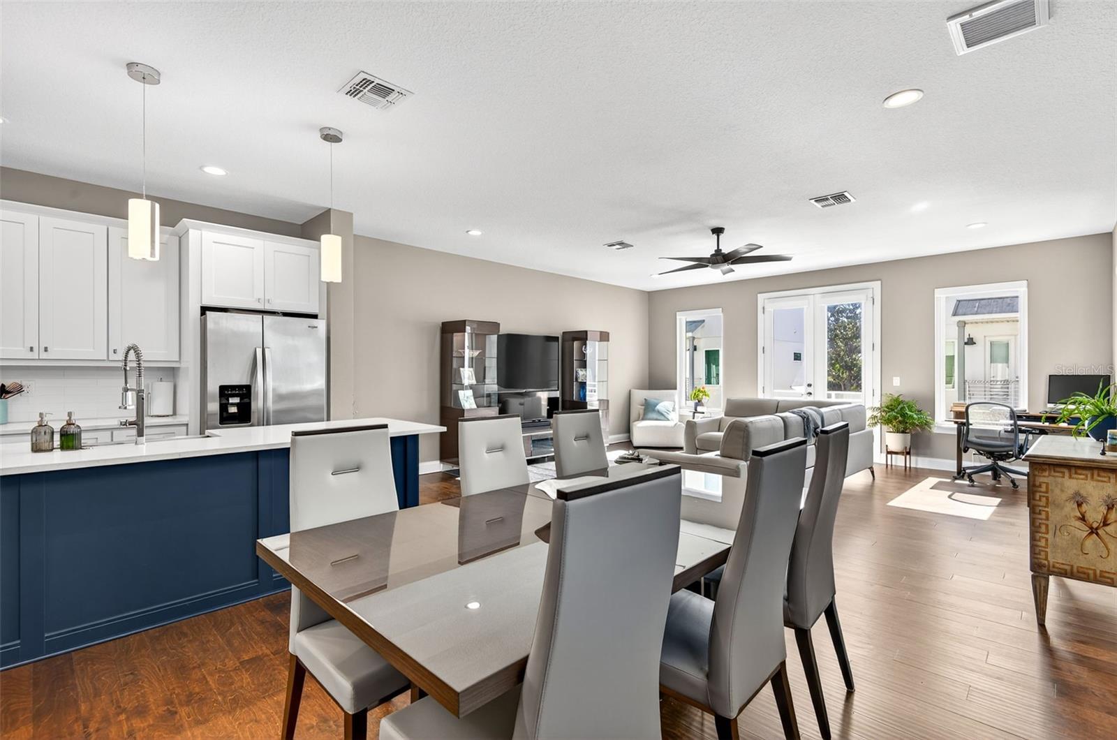 LEGACY PARK TWNHMS - Residential