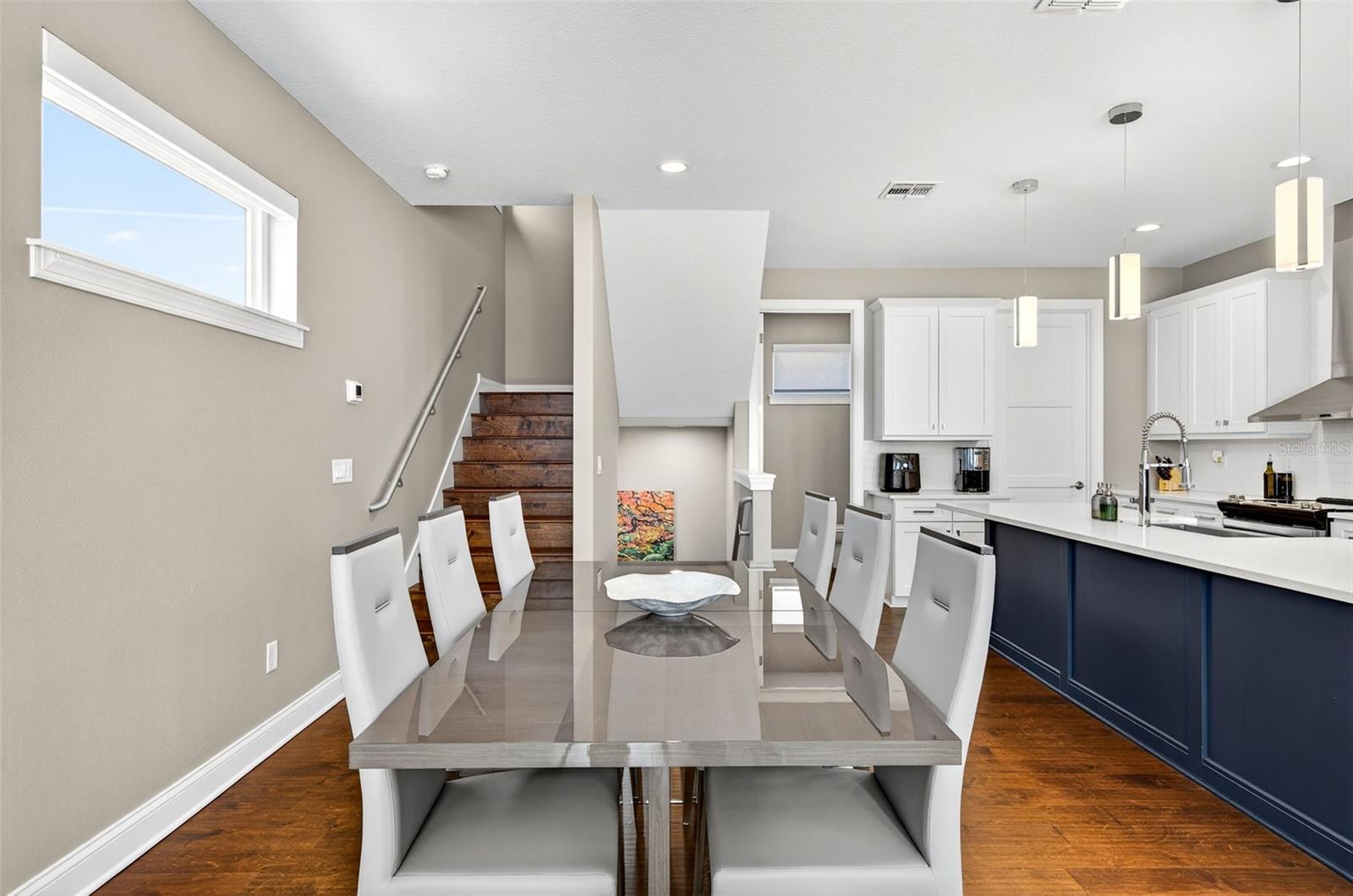 LEGACY PARK TWNHMS - Residential