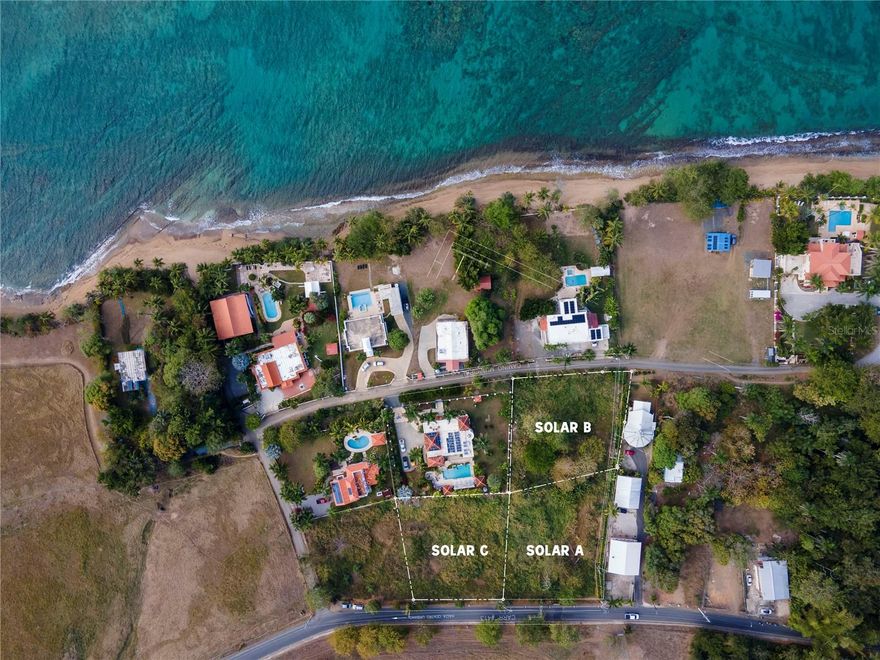 Lot B is approximately 210 inear meters from Dogman's beach, from there you can walk by the beach to Maria's or Tres Palmas. 
Zoning Calification RT-B, Clasification SRC