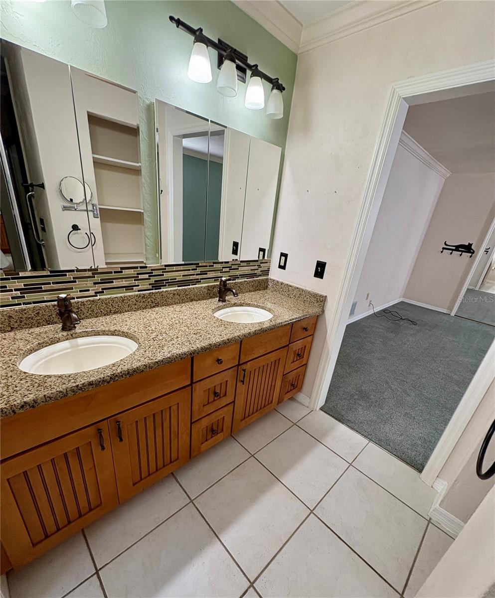 SLEEPY HOLLOW UNIT 01 - Residential