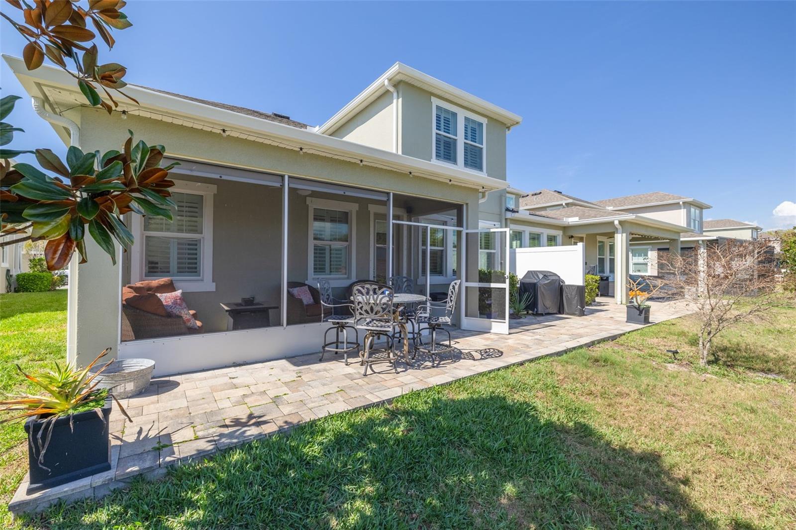 OZONA VILLAGE OF PALM HARBOR - Residential