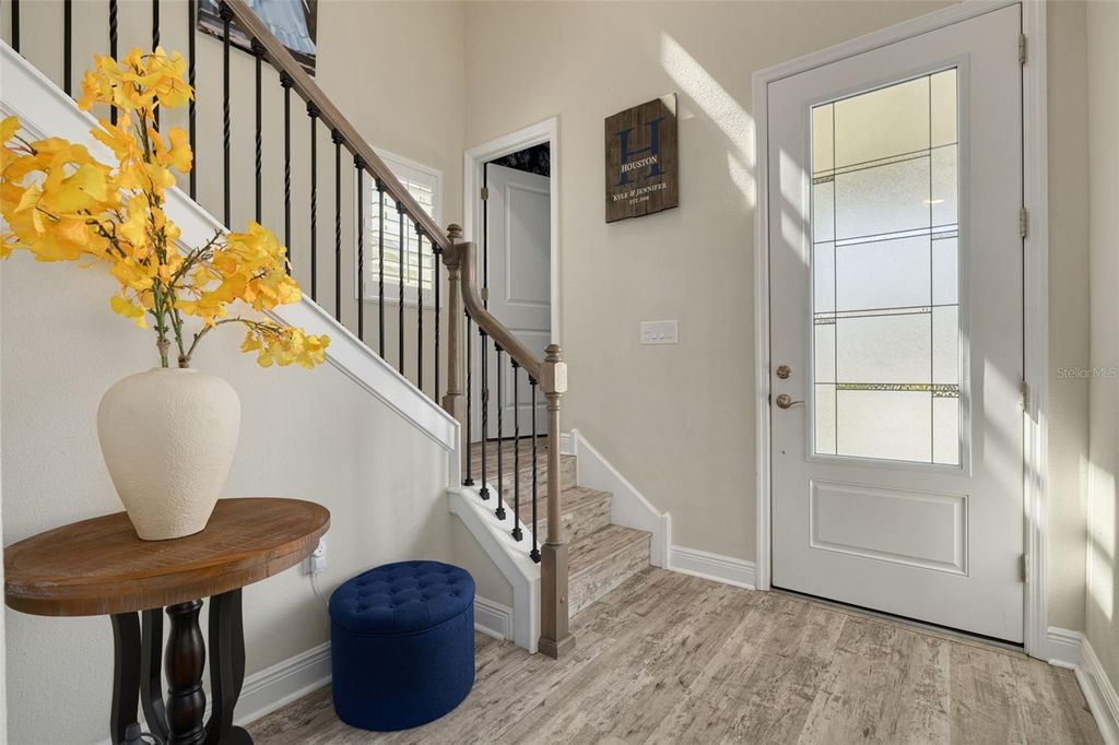 Photo of 593 Ozona Village Drive, Palm Harbor, FL 34683 (MLS # TB8485285)