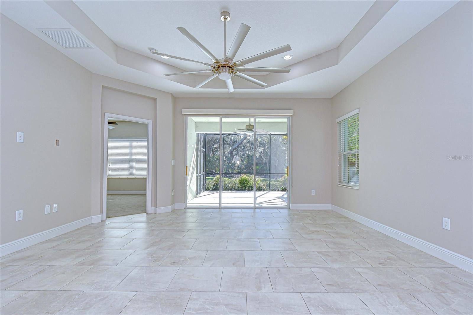 FISHHAWK RANCH WEST - Residential