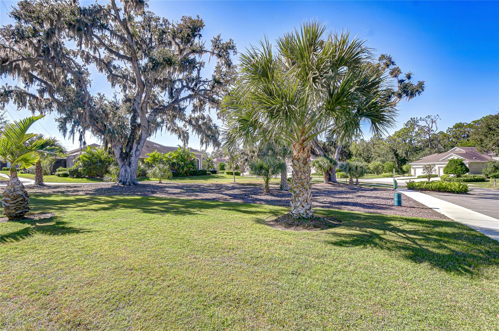 FISHHAWK RANCH WEST - Residential