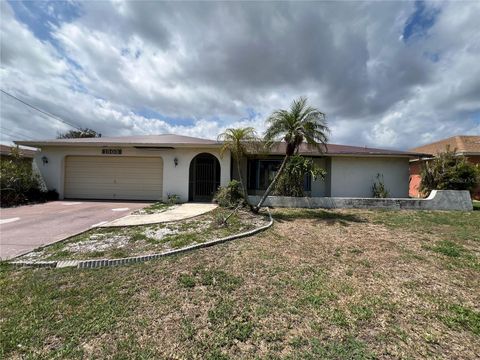 Photo of 1503 SE 23rd Terrace, Cape Coral, FL 33990 (MLS # A4653083)