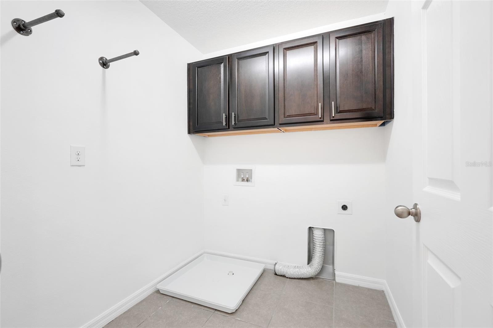 ORCHARD PK/STILLWATER XING PH - Residential