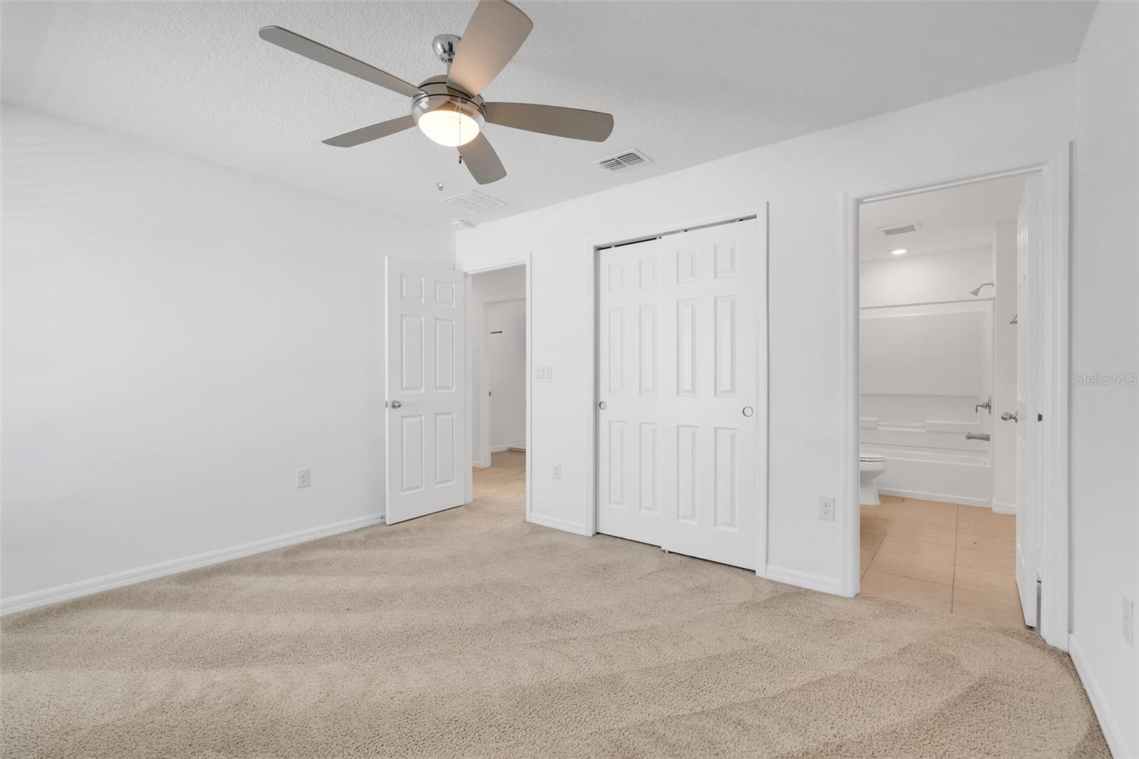 ORCHARD PK/STILLWATER XING PH - Residential