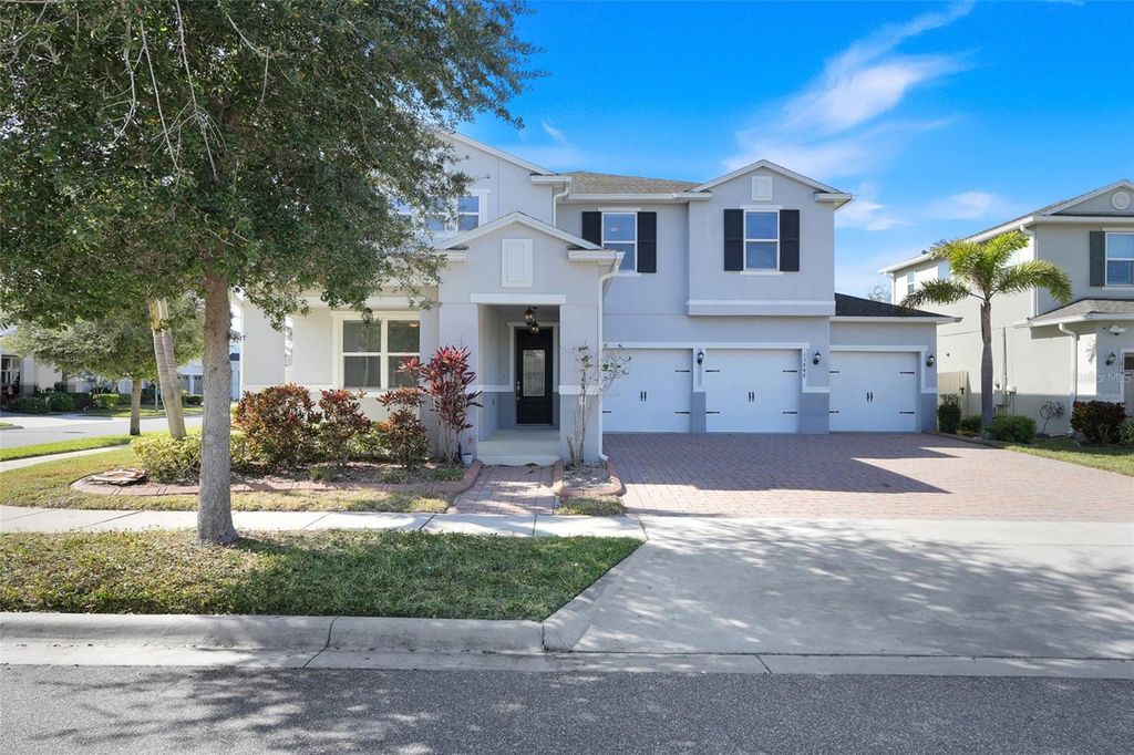 Photo of 13848 Peach Orchard Way, Winter Garden, FL 34787 (MLS # O6365304)