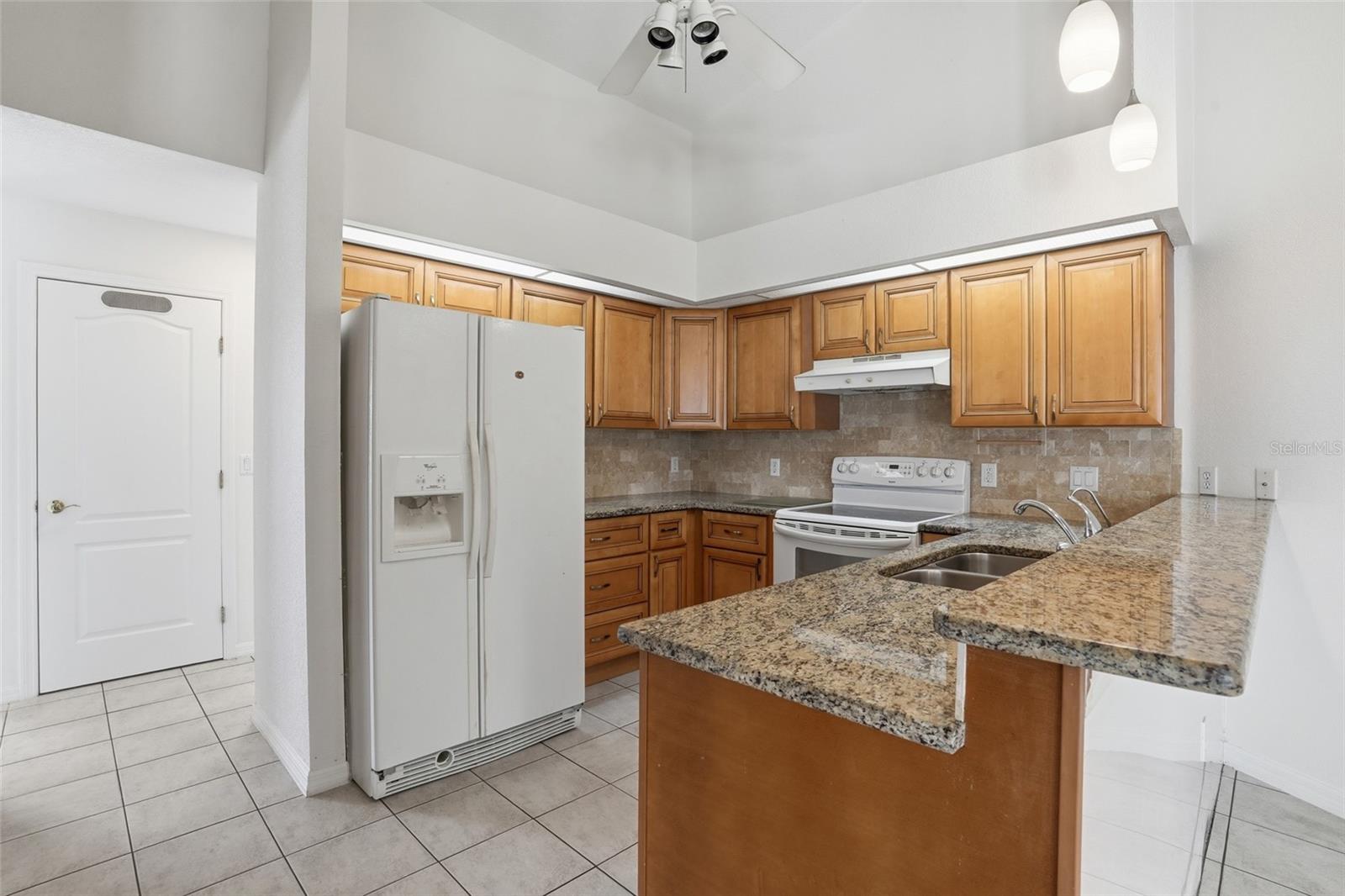 1128 RUM CAY COURT
