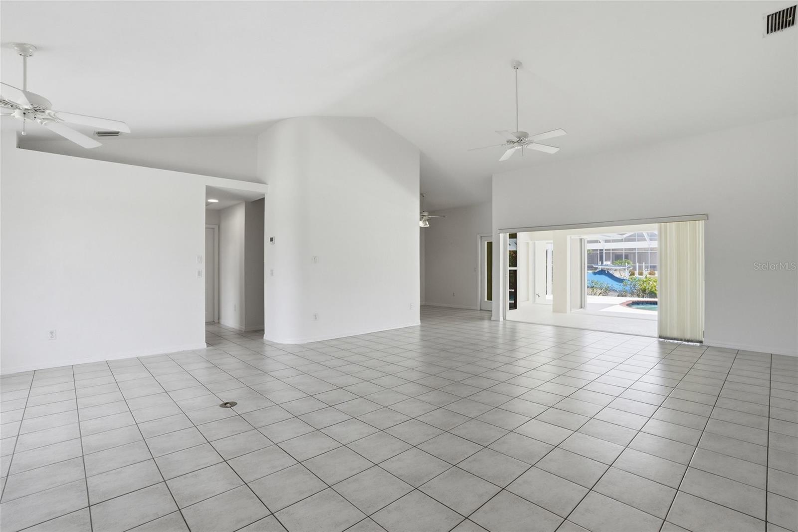 PUNTA GORDA ISLES SEC 11 - Residential