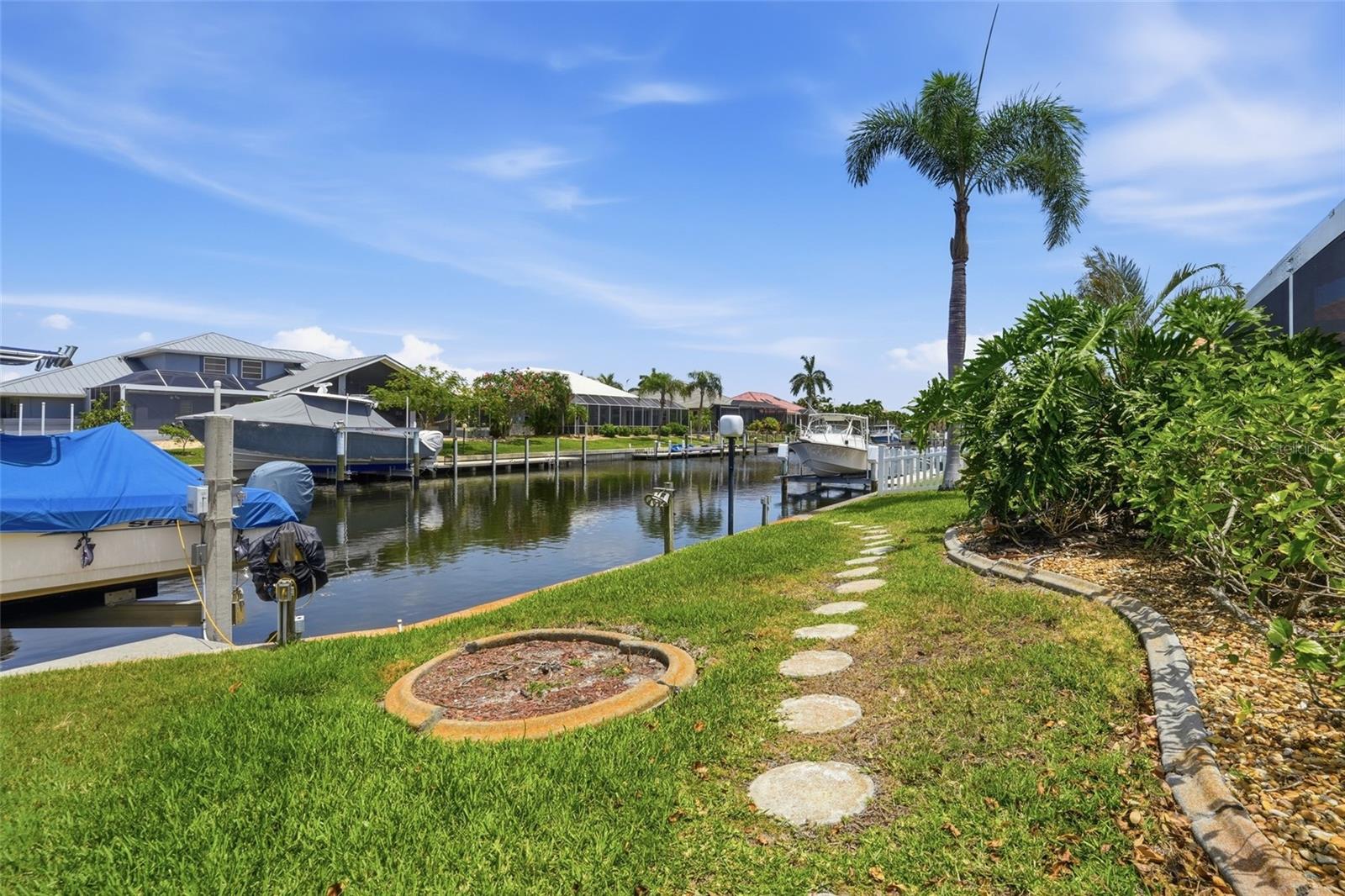 PUNTA GORDA ISLES SEC 11 - Residential
