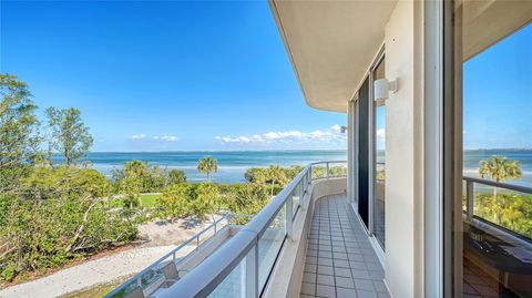 A home in LONGBOAT KEY