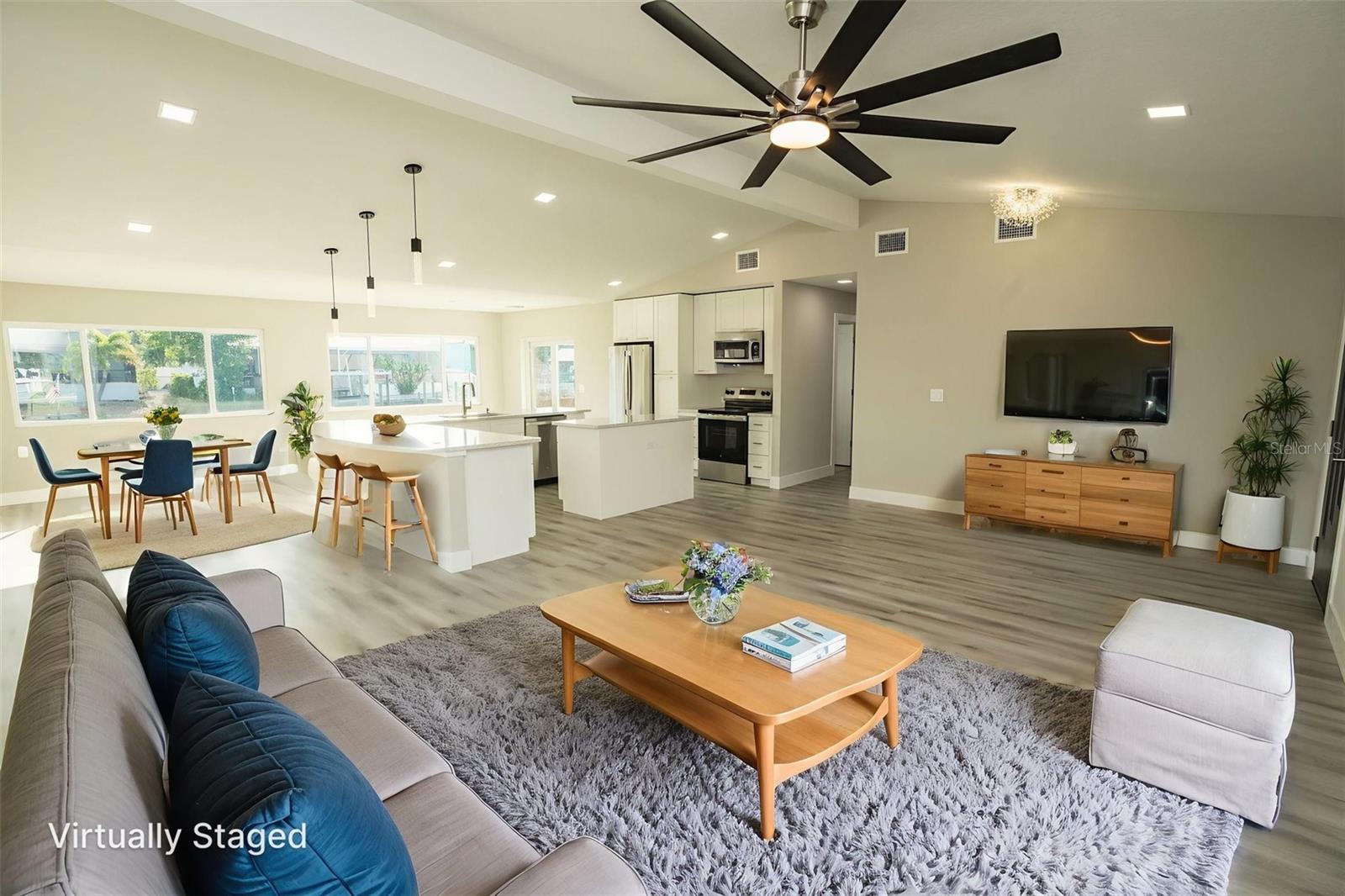 REV OF APOLLO BEACH UNIT - Residential