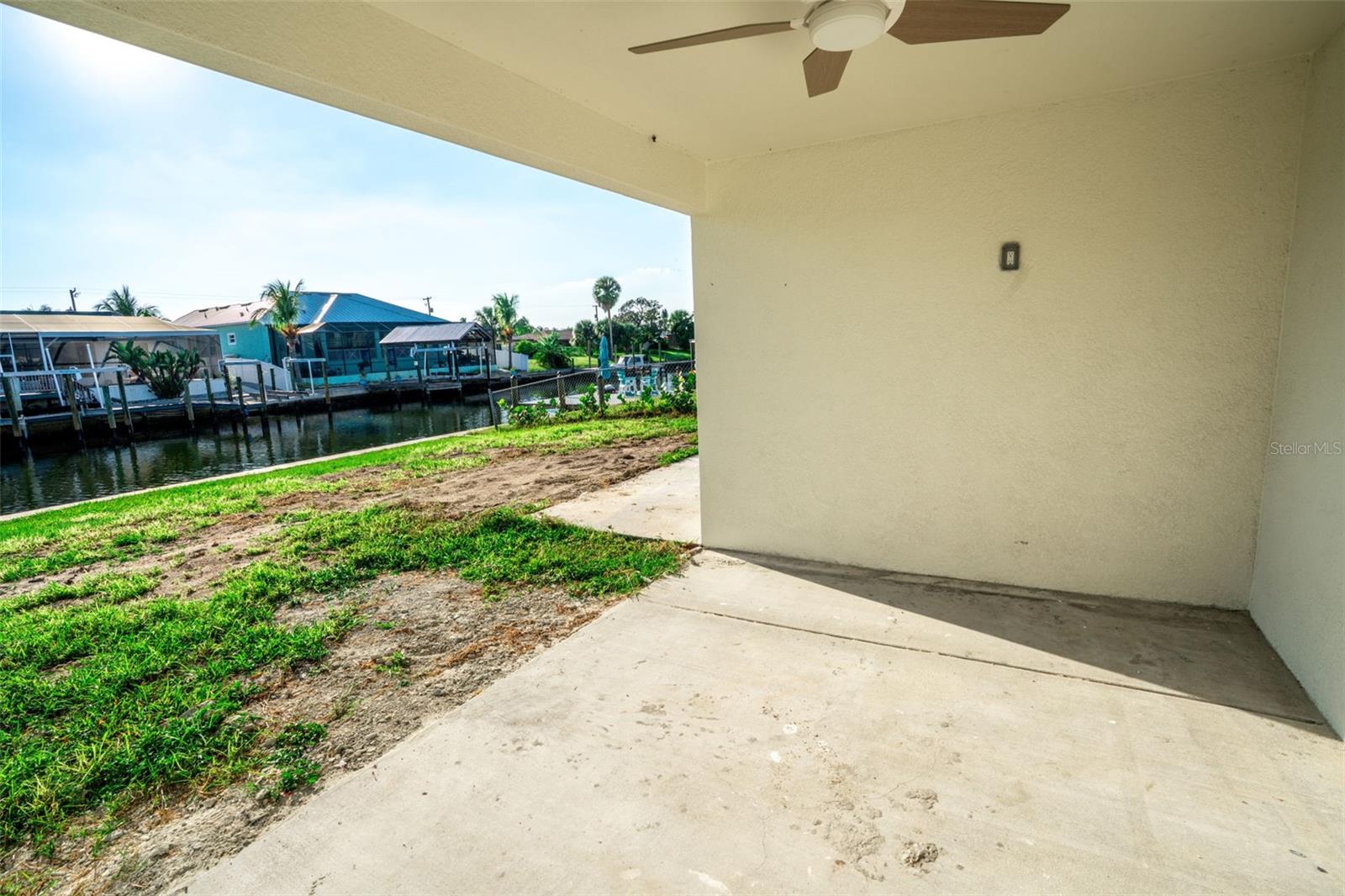 REV OF APOLLO BEACH UNIT - Residential