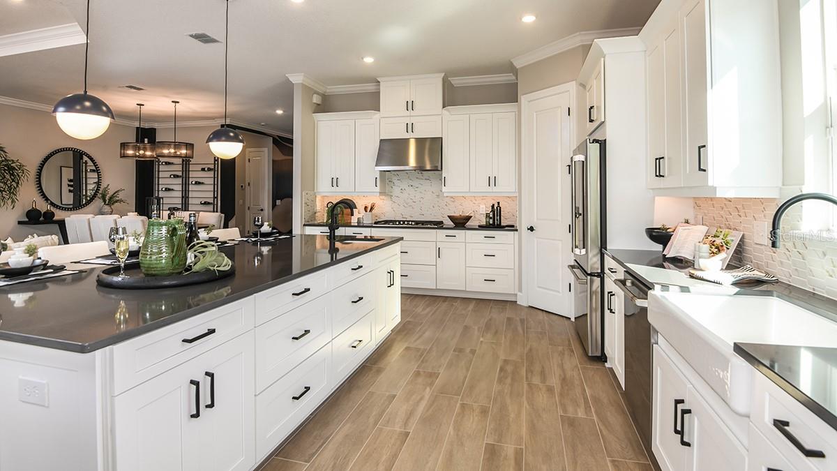 930 ARBOR GREEN TRAIL