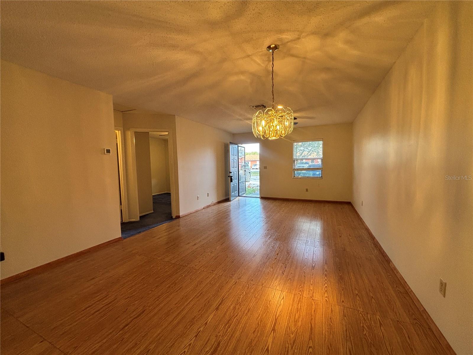 LAS PALMAS VILLAS - Residential