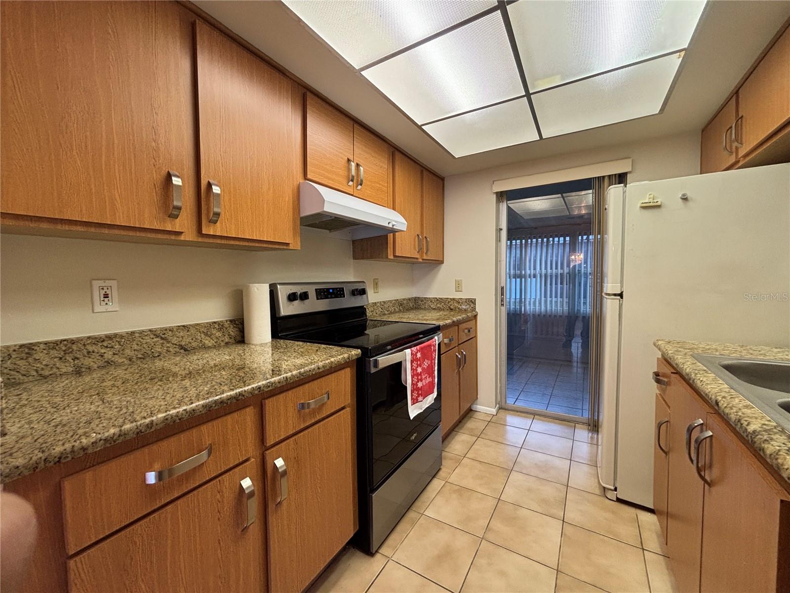 LAS PALMAS VILLAS - Residential