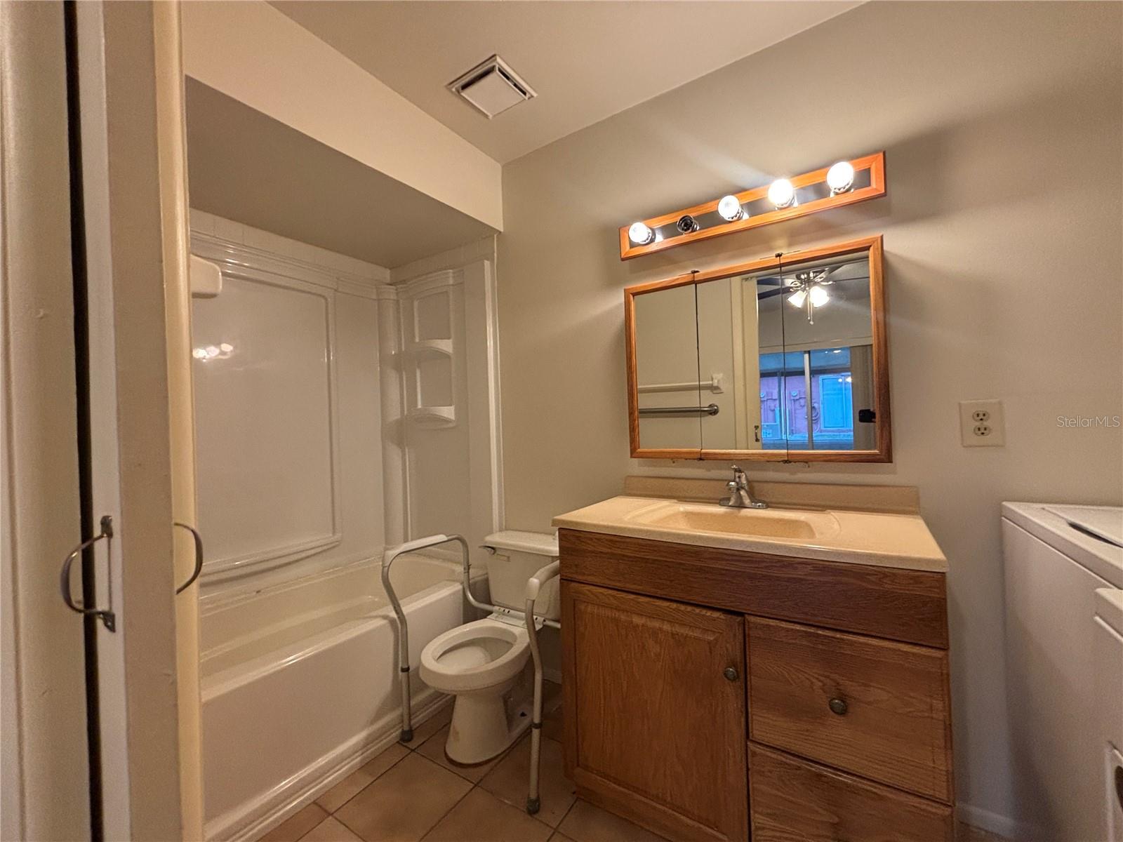 LAS PALMAS VILLAS - Residential