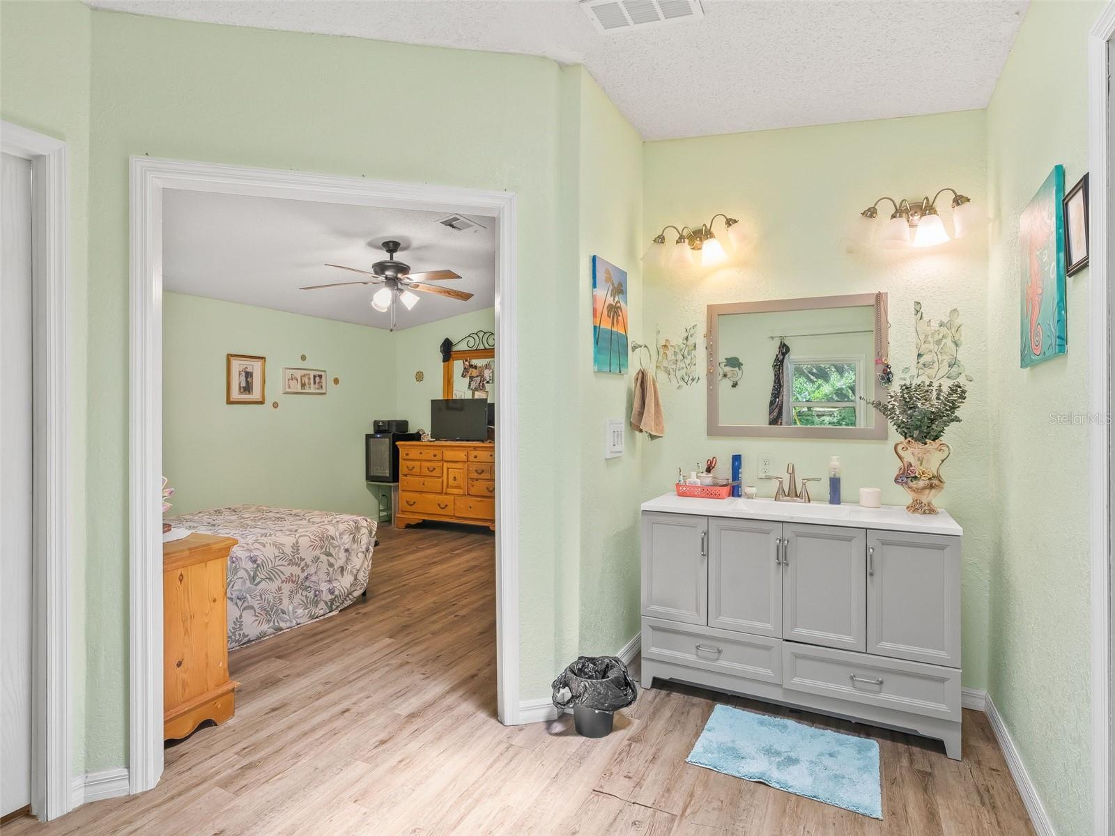 COUNTRYSIDE LAKES - Residential