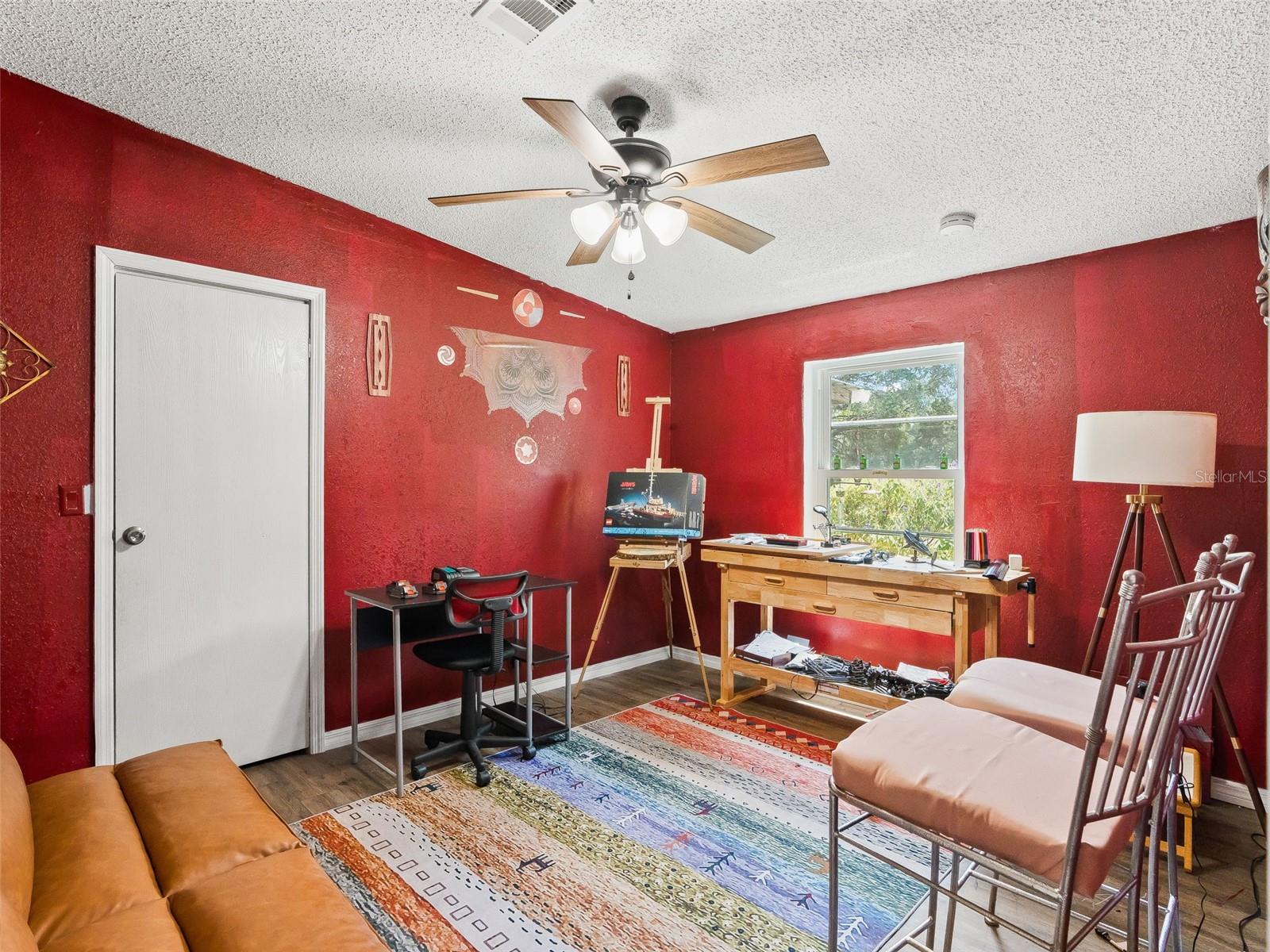 COUNTRYSIDE LAKES - Residential